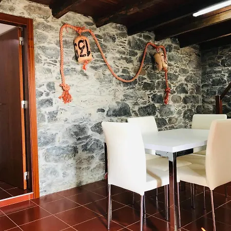 Casa Do Lugar Da Ribeira *