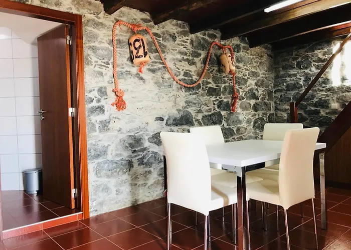 Casa Do Lugar Da Ribeira *